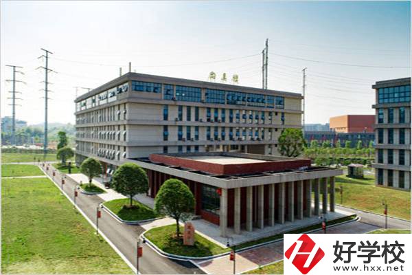 株洲市工業(yè)中等職業(yè)學(xué)校怎么樣？開(kāi)設(shè)了哪些專(zhuān)業(yè)？